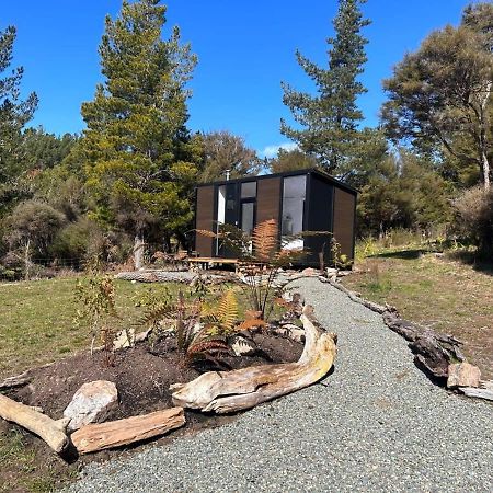 Ruru Tiny House By Tiny Away Villa Rangihaeata Luaran gambar
