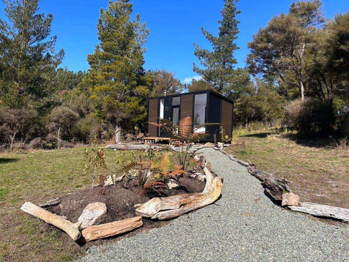 Ruru Tiny House By Tiny Away Villa Rangihaeata Luaran gambar